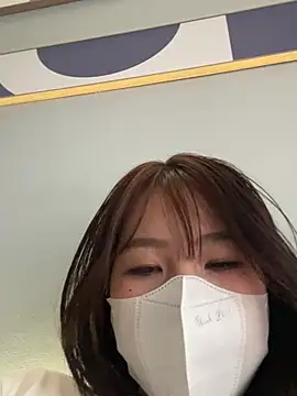 Onee-Chew online show from 04/21/26, 12:56