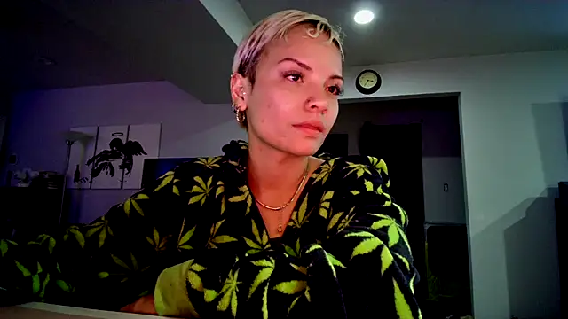 Snapshot of forbidden_lust2 chatting on 10/11/25, 08:35 forbidden lust2 online show from 10/11/25, 08:35