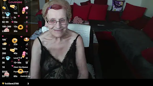 Snapshot of HeisseomaOriginal chatting on 01/03/25, 11:25 HeisseomaOriginal online show from 01/03/25, 11:25