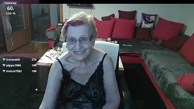 Snapshot of HeisseomaOriginal chatting on 01/05/25, 02:41 HeisseomaOriginal online show from 01/05/25, 02:41