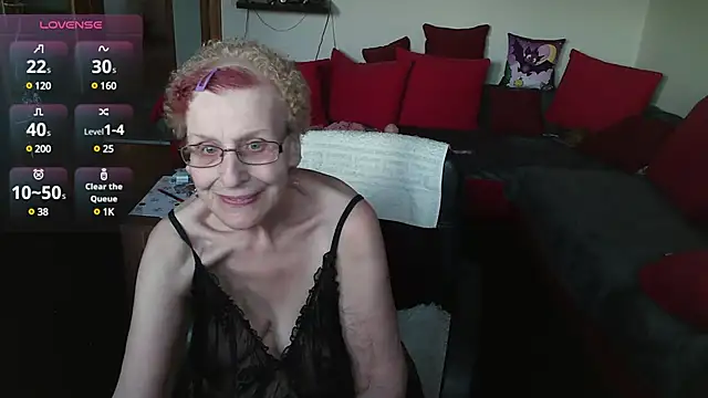 Snapshot of HeisseomaOriginal chatting on 01/08/25, 08:06 HeisseomaOriginal online show from 01/08/25, 08:06