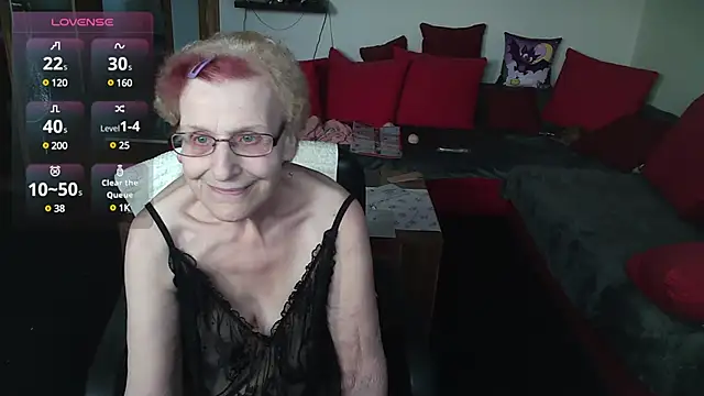Snapshot of HeisseomaOriginal chatting on 01/13/25, 08:26 HeisseomaOriginal online show from 01/13/25, 08:26