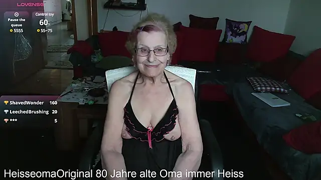 Snapshot of HeisseomaOriginal chatting on 03/13/25, 11:19 HeisseomaOriginal online show from 03/13/25, 11:19
