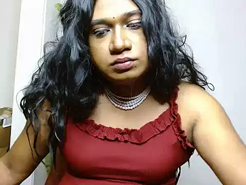 Akhilamolu the transsissy online show from 05/14/26, 07:31