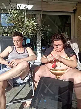 Snapshot of LanaSissy100 chatting on 03/22/25, 03:20 LanaSissy100 online show from 03/22/25, 03:20