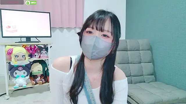 Snapshot of -M_Hinano_ chatting on 06/19/26, 01:15 -M Hinano online show from 06/19/26, 01:15