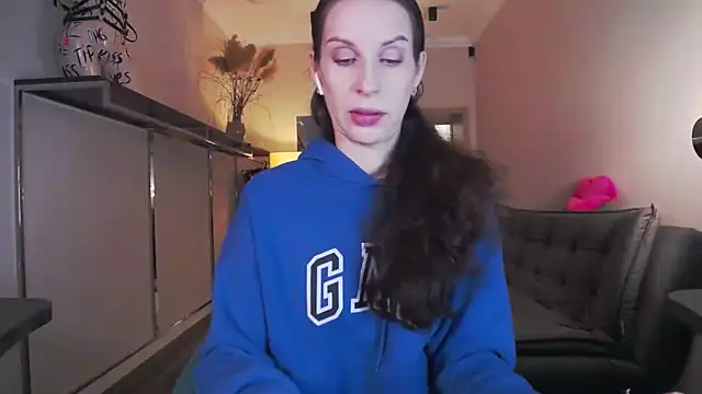 Mila Anders online show from 11/09/25, 05:50