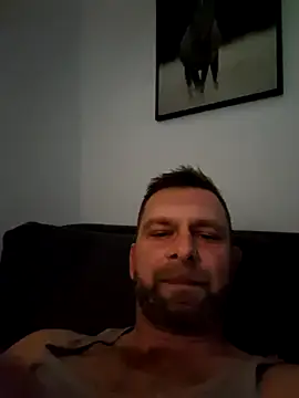 Snapshot of Mjn34 chatting on 01/31/25, 07:07 Mjn34 online show from 01/31/25, 07:07