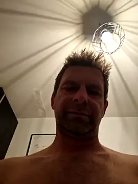 Mjn34 online show from 12/16/25, 06:29