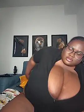 SexyHugeblackTitties online show from 02/01/26, 08:07