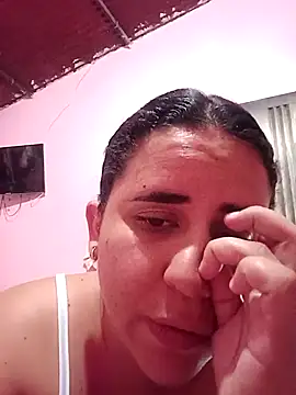 ValeriaSantos- online show from 12/15/24, 03:09