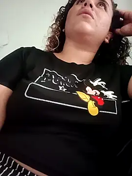 ValeriaSantos- online show from 12/29/24, 08:26