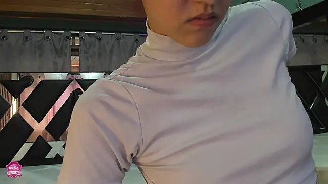 Linda4Petite online show from 03/12/25, 06:11