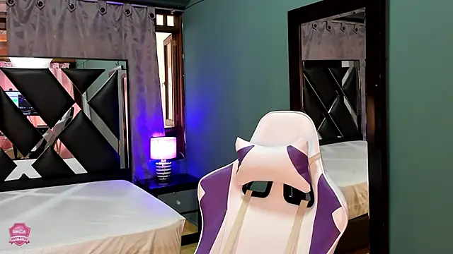 Linda4Petite online show from 03/16/25, 01:06