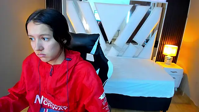 Linda4Petite online show from 10/12/25, 12:59