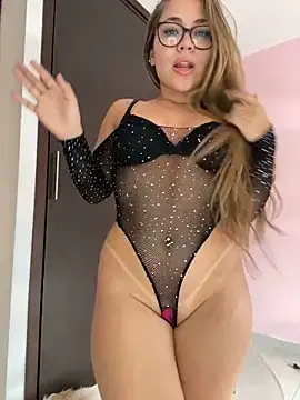 NatashaCruz- online show from 02/19/26, 09:11