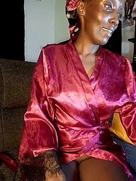 lynnkatrina online show from 04/14/26, 04:07