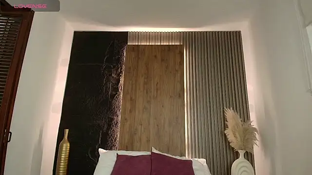 abby miller26 online show from 12/20/24, 12:27