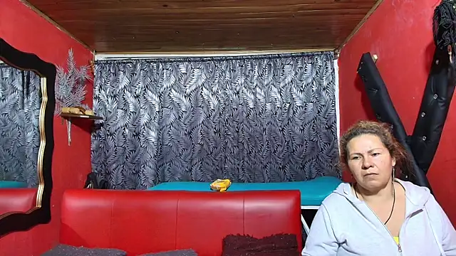 Snapshot of lesbiancuple chatting on 02/26/25, 12:16 lesbiancuple online show from 02/26/25, 12:16