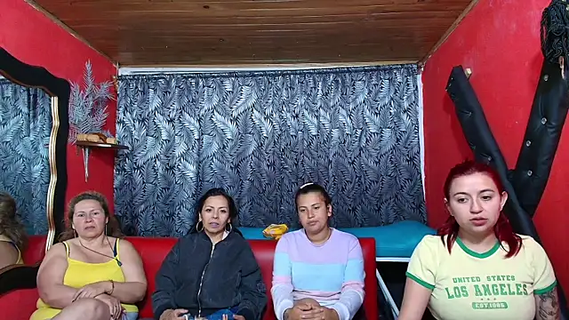 Snapshot of lesbiancuple chatting on 02/26/25, 03:21 lesbiancuple online show from 02/26/25, 03:21