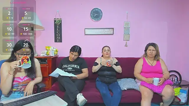 Snapshot of lesbiancuple chatting on 09/26/25, 12:42 lesbiancuple online show from 09/26/25, 12:42