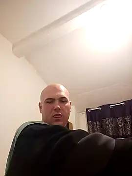 mario890605 online show from 01/27/25, 07:03