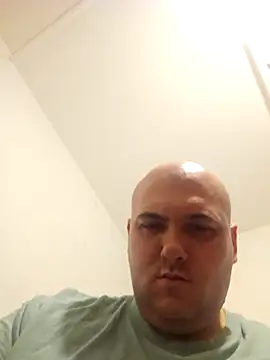 mario890605 online show from 02/27/26, 08:31