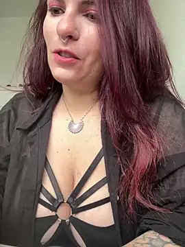 LunaMoongirl online show from 12/13/24, 09:24