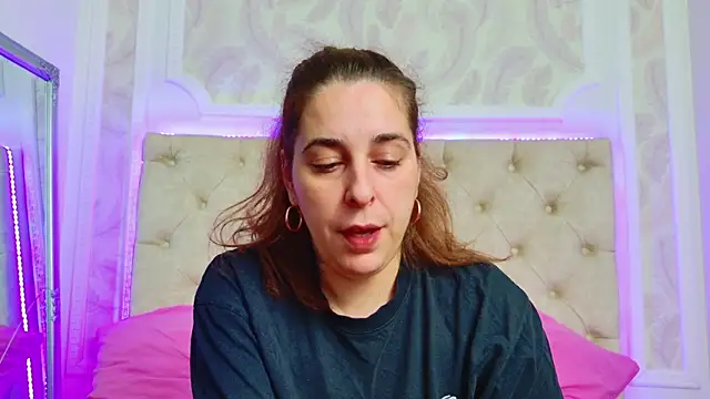 KarinaNoir online show from 04/03/26, 04:10