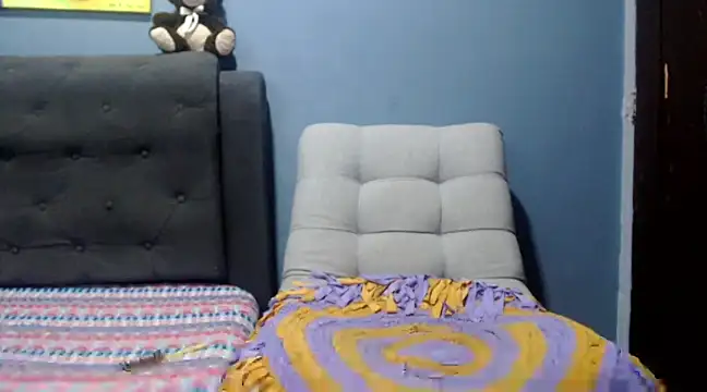 Snapshot of Kinky_FootFall chatting on 01/12/25, 12:44 Kinky FootFall online show from 01/12/25, 12:44