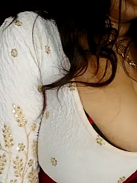 SIDDHAA--897 online show from 04/23/26, 07:05