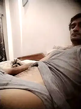 Rajat14111996 online show from 02/14/25, 10:49