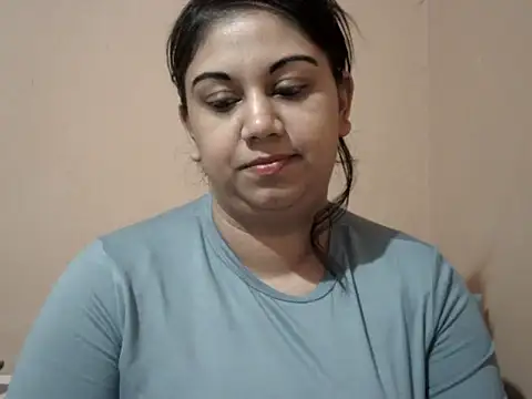 bellachow10 online show from 07/24/26, 07:45