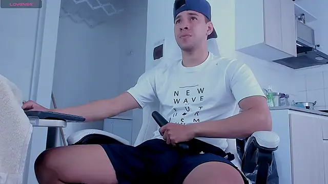 petter coleman  online show from 02/21/25, 05:20