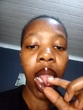 SheisBlacq online show from 11/07/25, 09:04