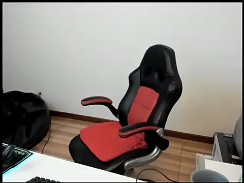 kayortiiz online show from 02/21/25, 01:00