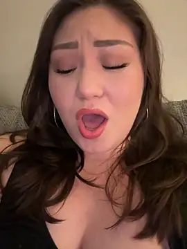 RosieDixx online show from 11/27/25, 04:58