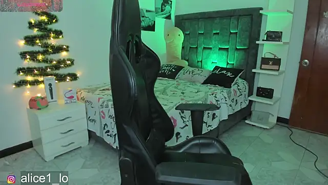 candy alicee online show from 12/10/24, 01:55