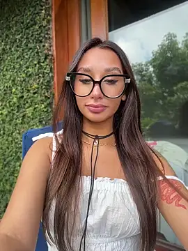 Tiny lilith online show from 04/25/26, 03:53