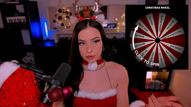 Snapshot of SofiRusselle chatting on 12/20/25, 07:21 SofiRusselle online show from 12/20/25, 07:21