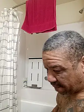 Snapshot of yellowwetfox chatting on 02/20/26, 09:43 yellowwetfox online show from 02/20/26, 09:43