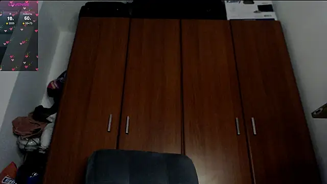 Juls winter  online show from 02/13/25, 10:43