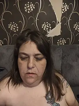 HouseWifeWhore Milf online show from 06/04/26, 01:11