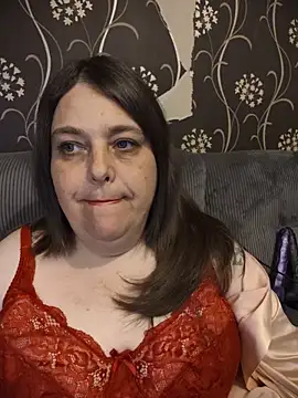 HouseWifeWhore Milf online show from 06/06/26, 11:31