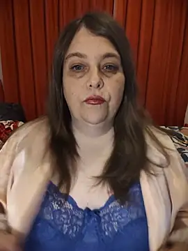 HouseWifeWhore Milf online show from 06/17/26, 09:34
