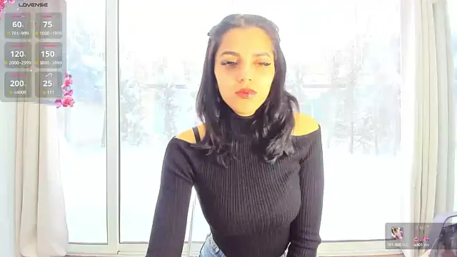 Snapshot of Sarabecker chatting on 02/20/25, 10:16 Sarabecker online show from 02/20/25, 10:16