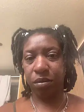 Snapshot of markquanna chatting on 07/24/26, 03:32 markquanna online show from 07/24/26, 03:32