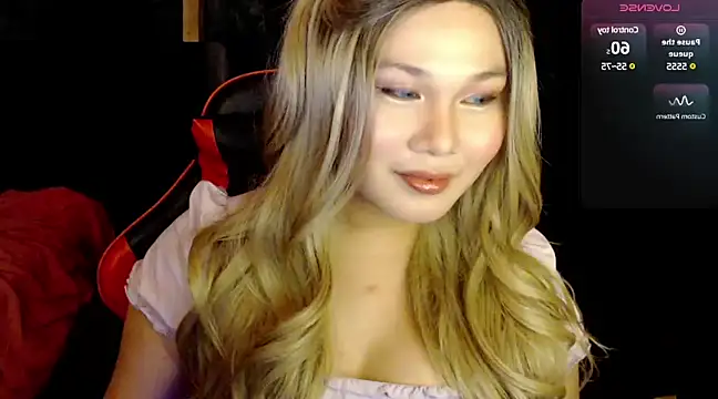 Snapshot of stacey_wills44 chatting on 12/20/24, 12:38 stacey wills44 online show from 12/20/24, 12:38