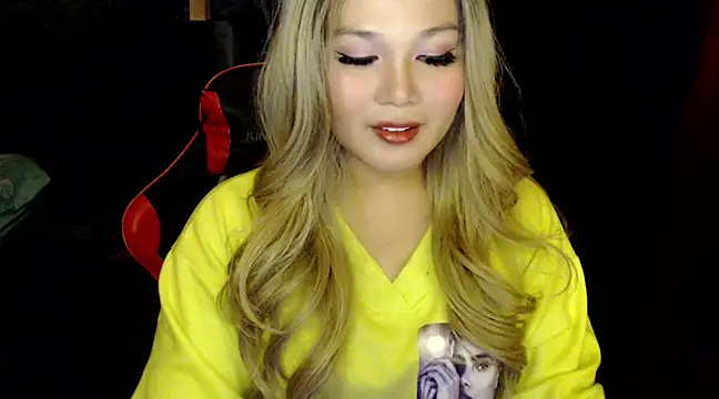 Snapshot of stacey_wills44 chatting on 02/06/25, 10:48 stacey wills44 online show from 02/06/25, 10:48