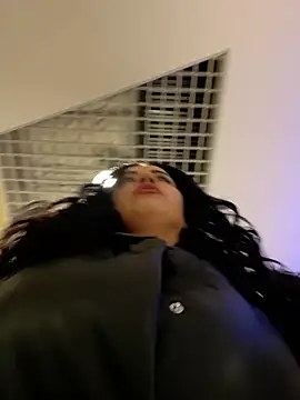 CrazzyChicks online show from 11/03/25, 08:15